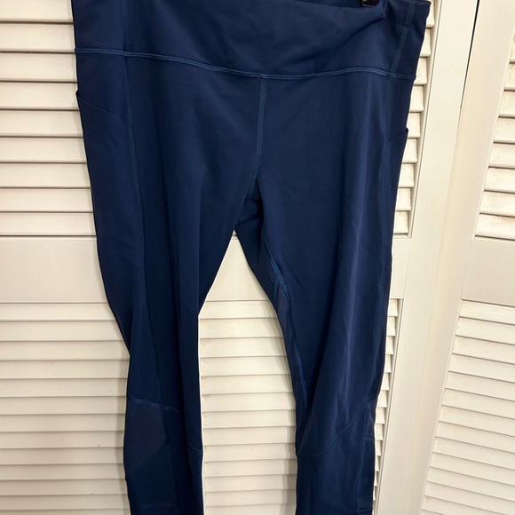 Lululemon Athletica pace rival crop - Picture 3 of 9